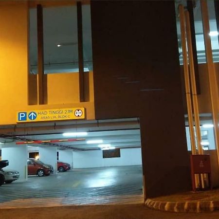 Spacious & Cozy Condo - Hijauan Heights Block C كاجانغ المظهر الخارجي الصورة
