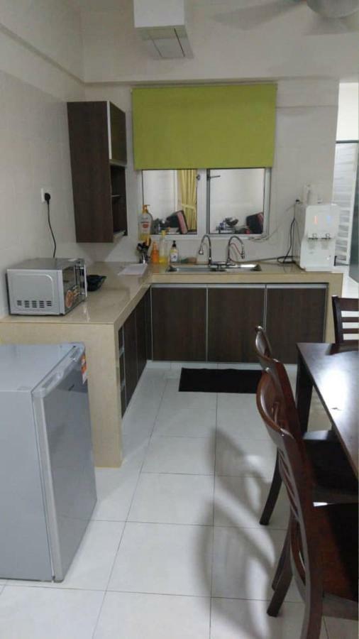Spacious & Cozy Condo - Hijauan Heights Block C كاجانغ المظهر الخارجي الصورة
